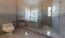 Apartamentos en venta en Santa Ana 18